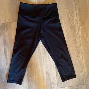 Zyia Capri legging